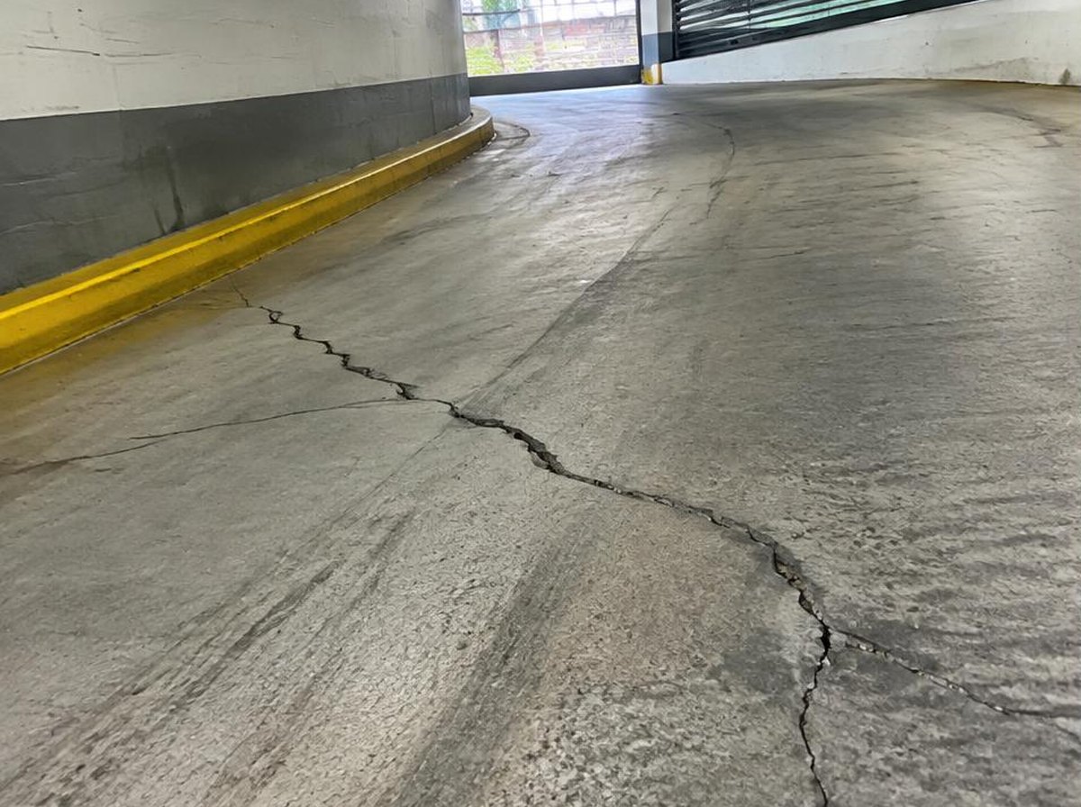 Base de alvenaria antes do serviço